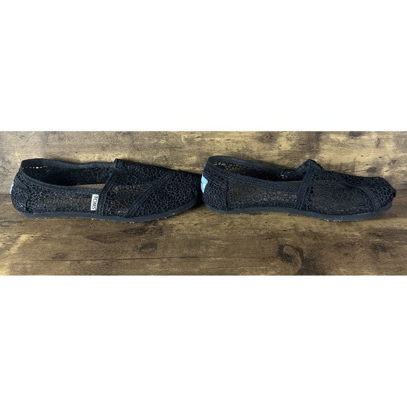 TOMS Women's Alpargata Moroccan Crochet Classic Black, Size 7 W Wide US Clean - Picture 3 of 5